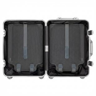 Dual-Compartment Interior